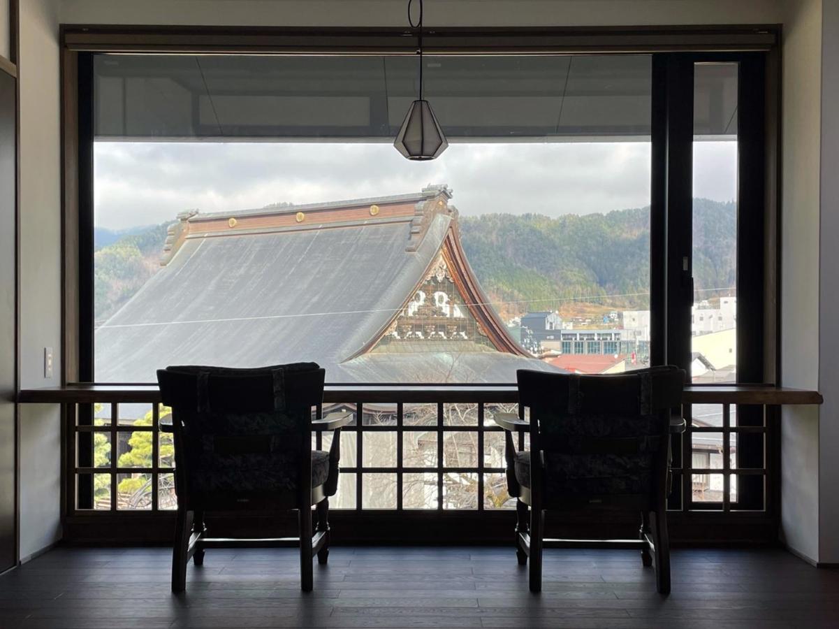 Yatsusankan Hida Bagian luar foto